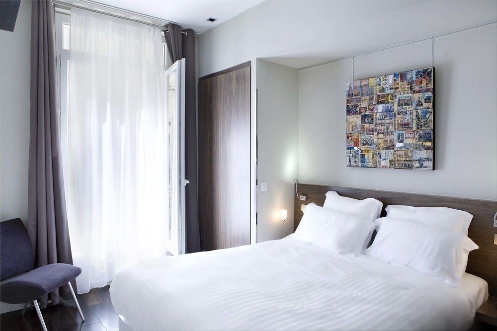 Hotel 33 Marbeuf Paris Bagian luar foto